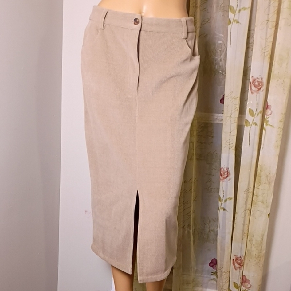PrettyGarden Khaki Pencil Skirt Size 12‎